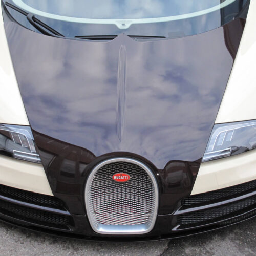 Bugatti Veyron, teilfoliert