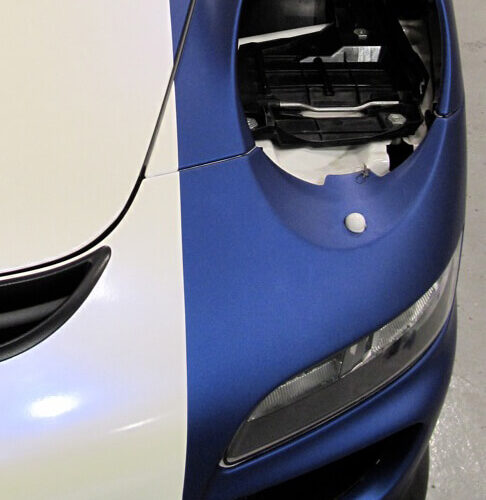 Folierung pearlescent blue, Streifen hell/dunkelblau matt, Porsche GT997GT3