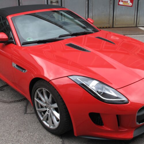 Jaguar F-Type, kardinalrot foliert
