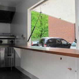 Food Truck - Verkaufsklappe