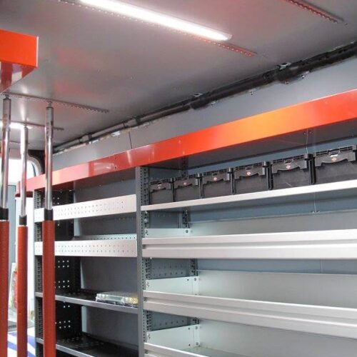 Sprinter - Vollfolierung, Beschriftung, Inneneinbau, PU-Beschichtung