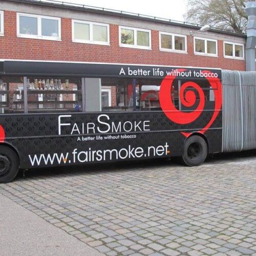 Bus - Komplettfolierung, Schwarz Matt, Branding