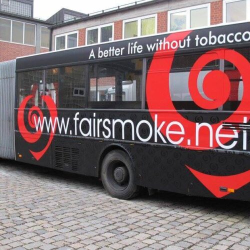 Bus - Komplettfolierung, Schwarz Matt, Branding