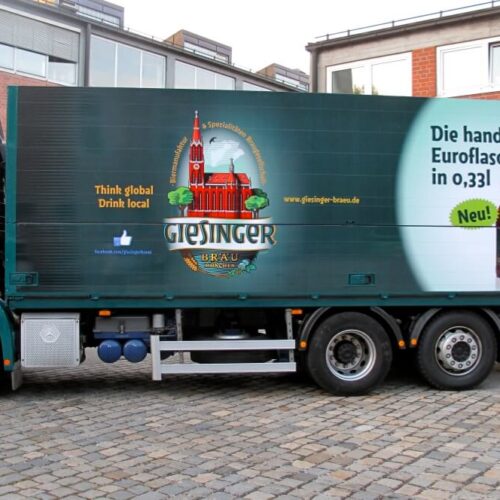 7,5-Tonner mit neuer Lackierung und Werbefolierung (Giesinger Bräu)