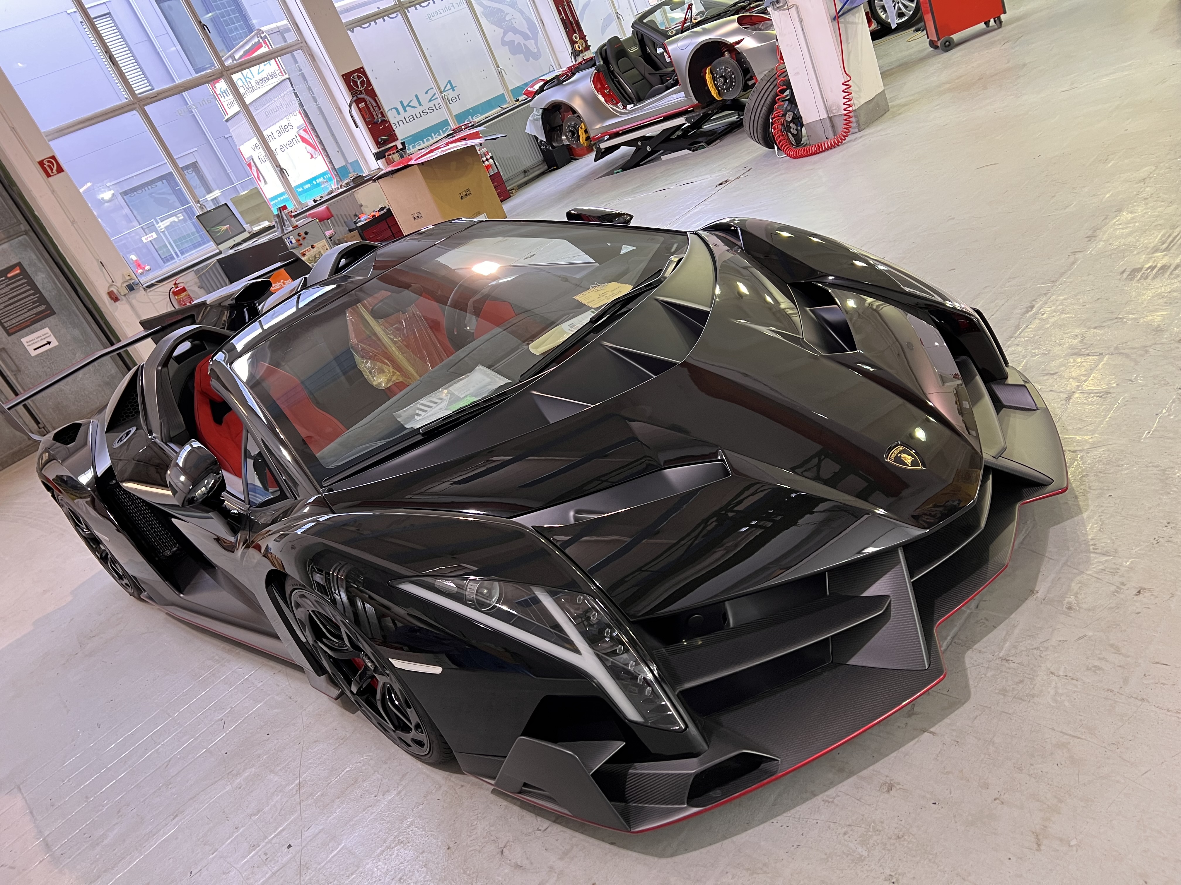 PPF Lackschutz auf Lamborghini Veneno Front