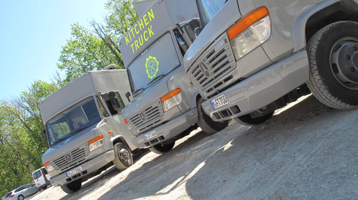Lackierte und beschriftete Food Trucks in München