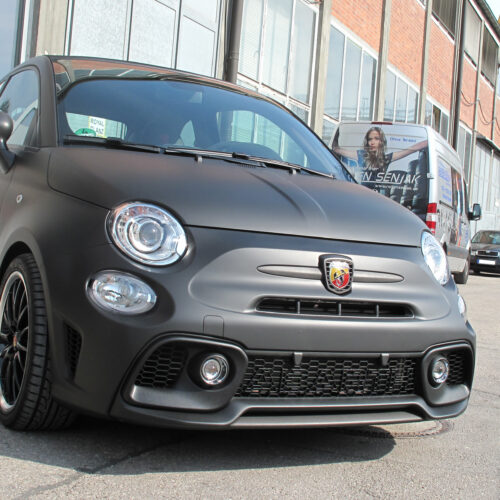 Fiat 500 Abarth – Komplettfolierung in schwarz matt