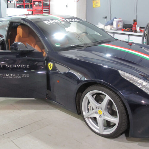 Ferrari FF VIP Shuttle