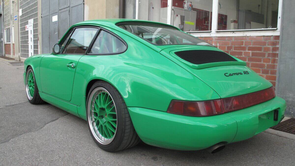 Porsche 964