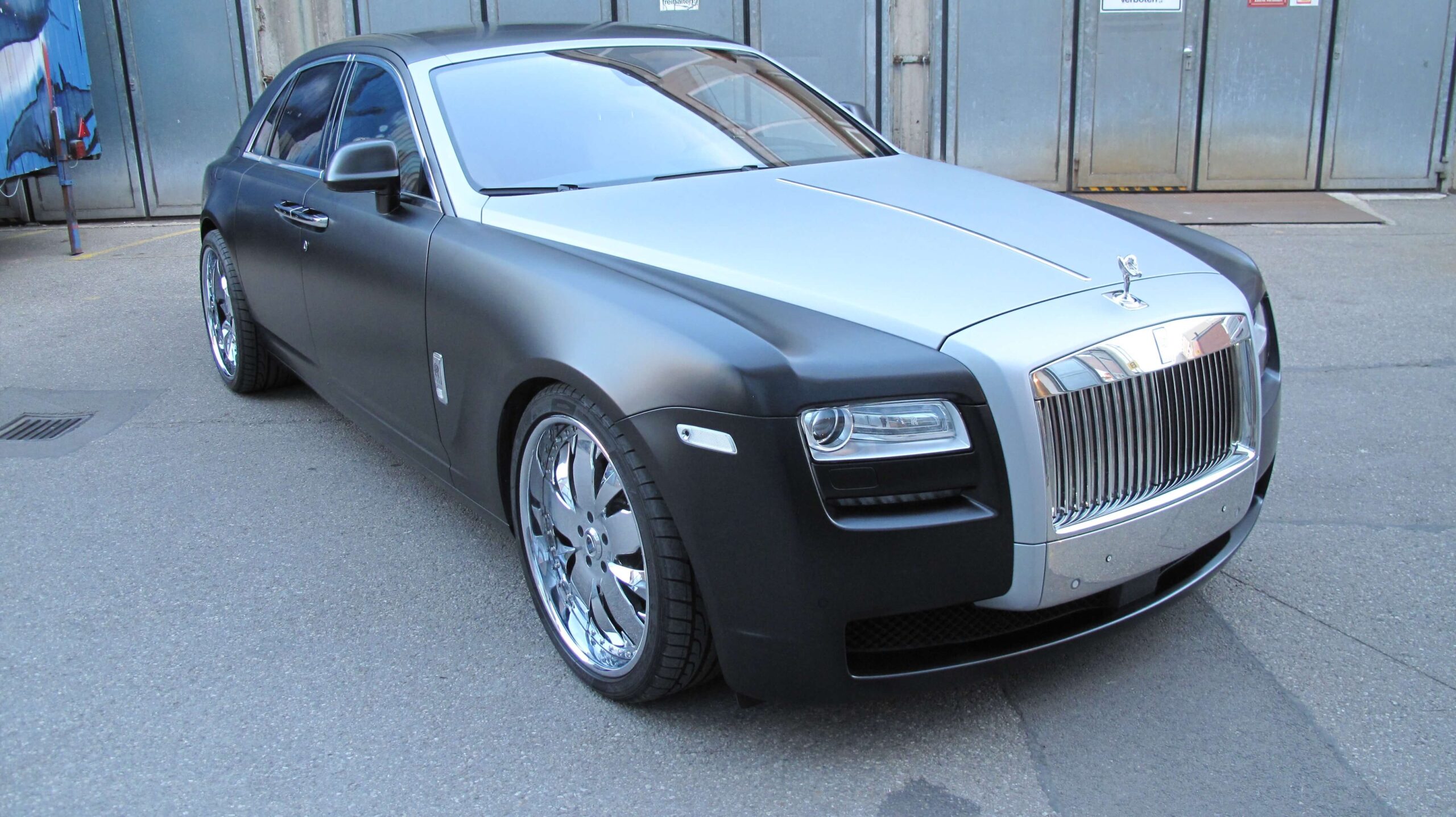 Rolls-Royce Ghost mit Bicolor-Folierung