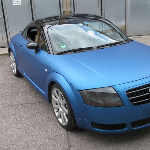 Audi TT, blau metallic matt foliert