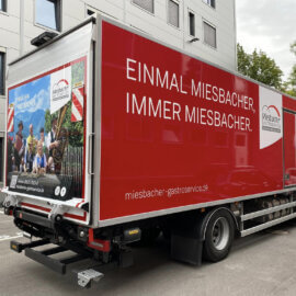 Folierung, Beschriftung und digitale Bedruckung auf LKW